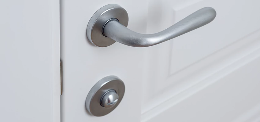 Single-Occupancy Restroom Locks Repair in The Hammocks, Florida